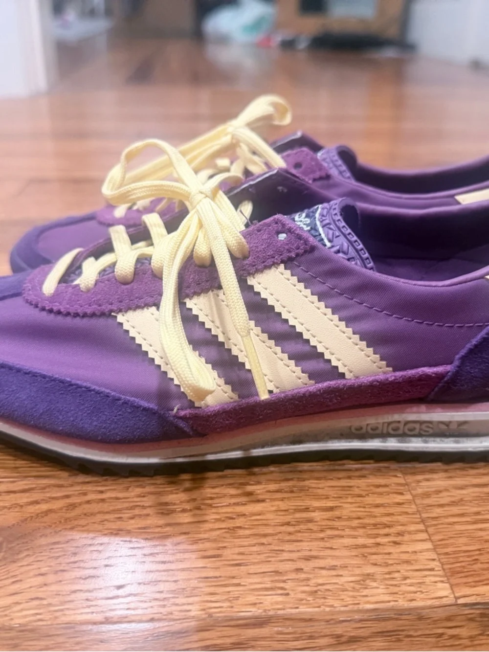 adidas Purple and Cream Women's Retro Trainer Sneakers Womens 7.5/Kids 6